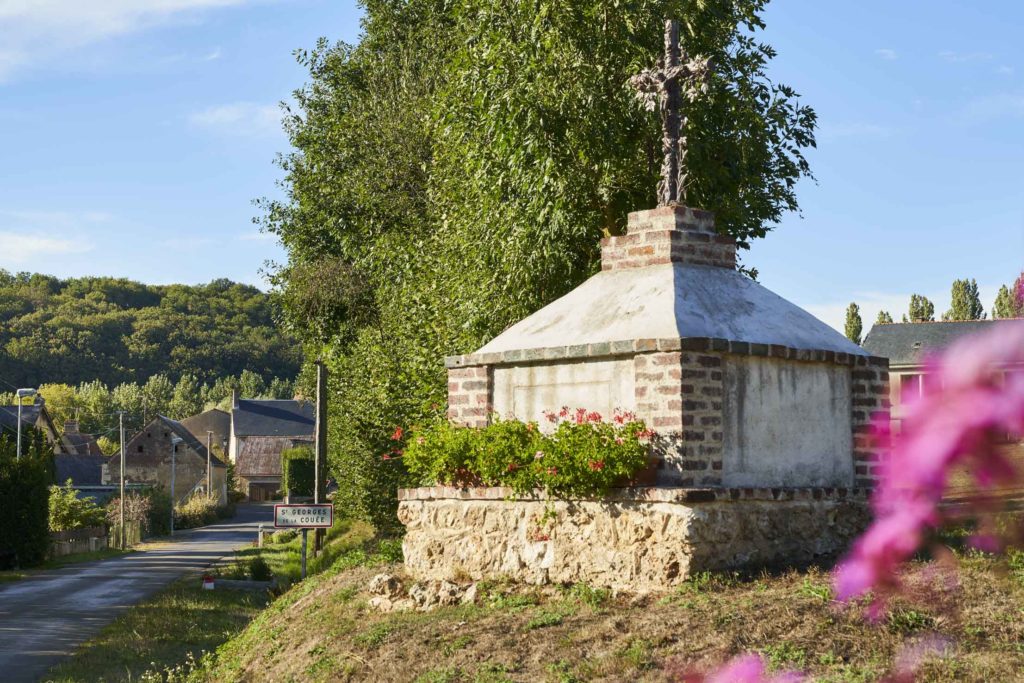 Calvaire en Sarthe - Patrimoine tourisme en Sarthe découvrez Saint Georges de la Couée
