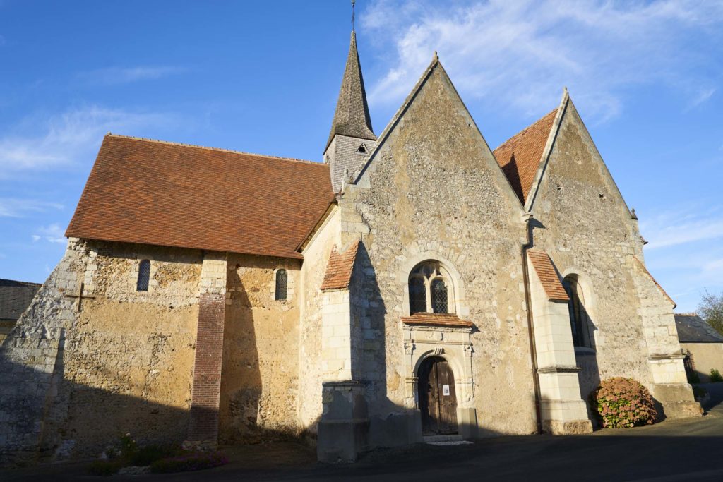 Eglise Saint Georges de la Couée - patrimoine culturel de Sarthe